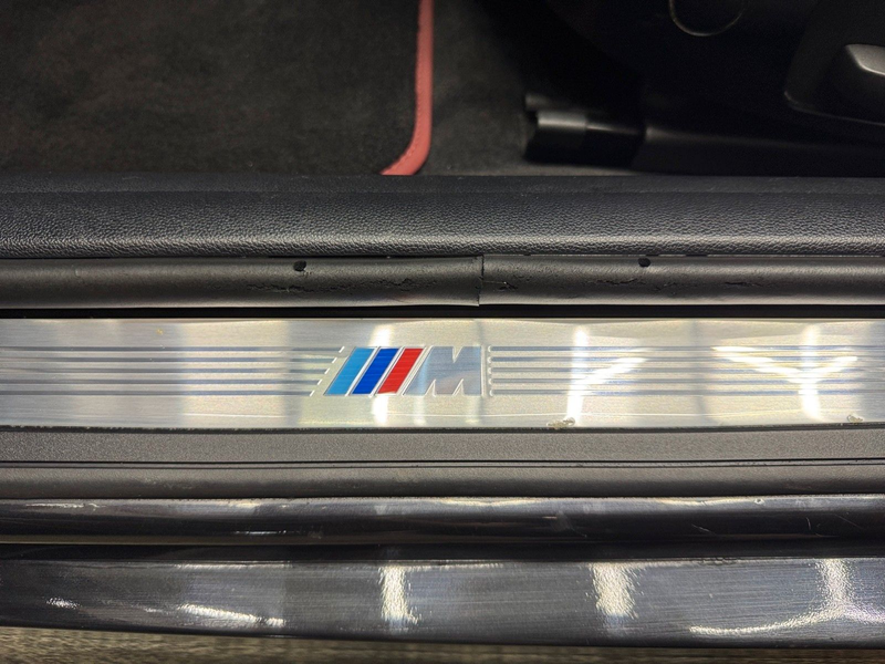 BMW 330 i Touring xDrive*M-Paket*Keyless*Leder*Xenon* — photo 11