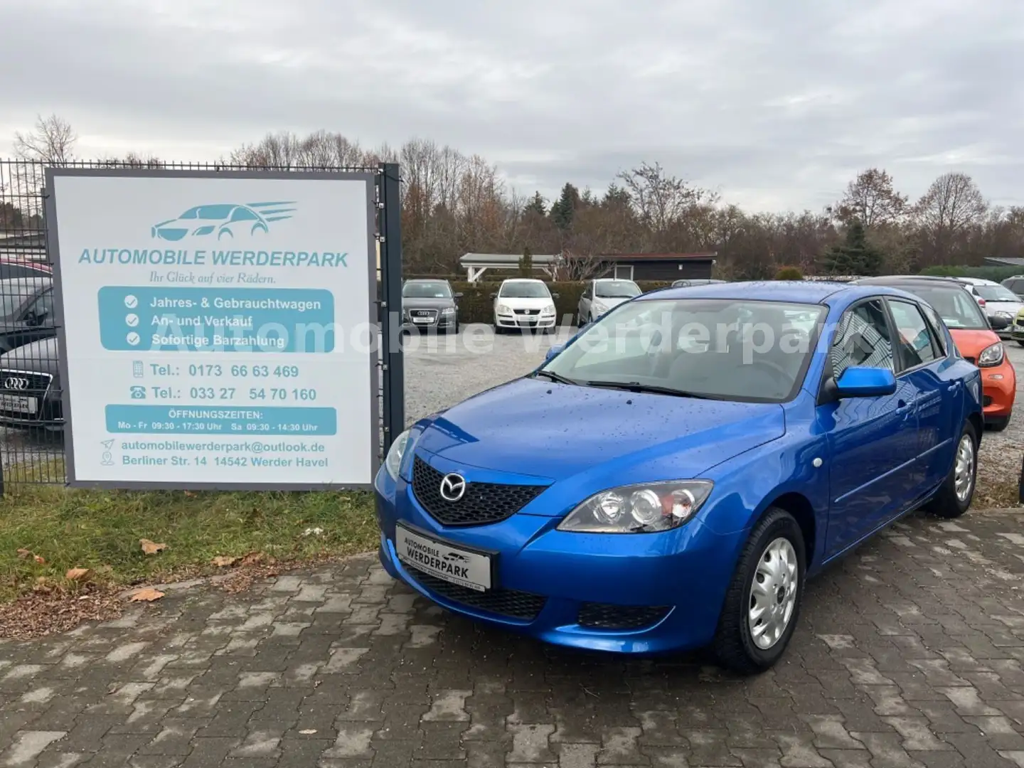 Mazda 3 Lim. 1.4 Sport Comfort Blau - 1