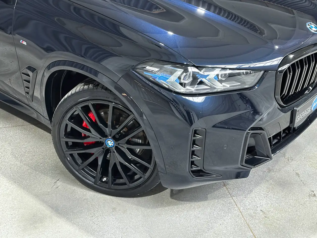 BMW X5 PHEV 3.0AS xDrive50e *M-SPORTPAKKET*22"ALU*HARMAN KARDON*EL.TREKHAAK*KEYLESS*FULL LED*MEMORY*, миниатюра 7