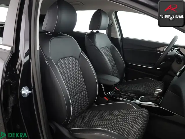 Kia XCeed view 11