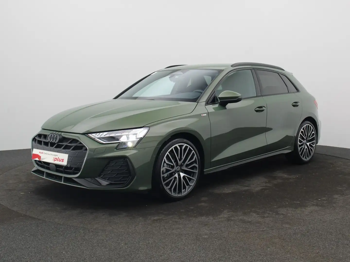 Audi A3 S-Line TDI S-tronic/ Navi, AHK, LED Grün - 2