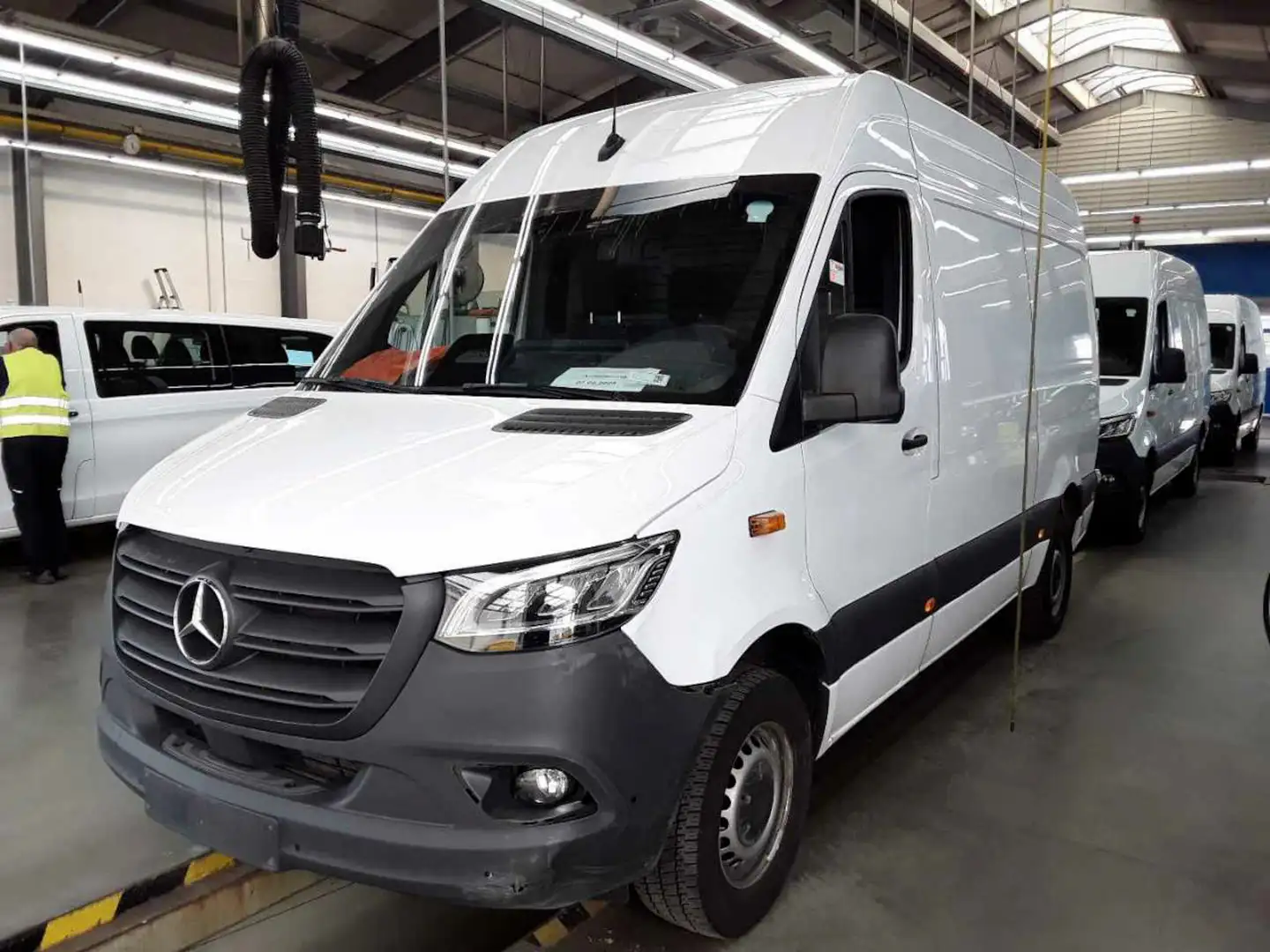 Mercedes-Benz Sprinter 317 CDI,L2H2,Automatik,Kamera,LED Wit - 2