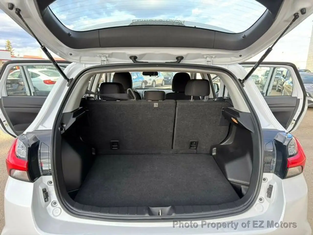 Mitsubishi RVR снимка Mitsubishi RVR