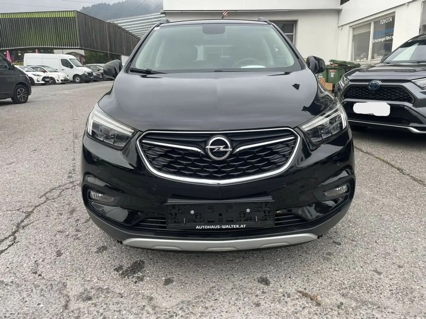 Opel Mokka X 1,6 Innovation Schwarz - 2