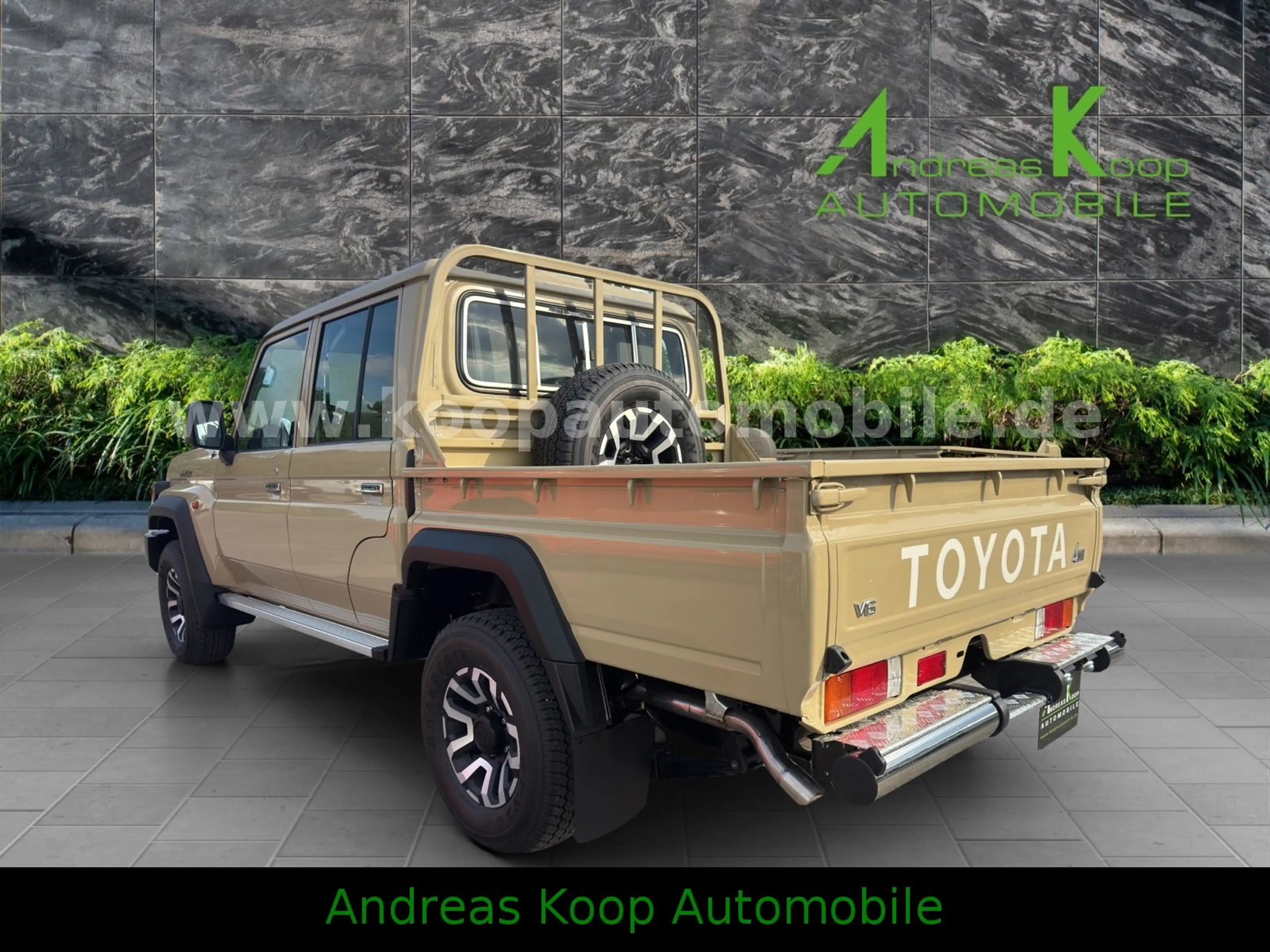 Toyota Land Cruiser GRJ 79 DC LX 40th Automatik SOFORT — photo 3