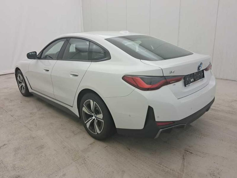 BMW i4 SCHUIFDAK - HIFI - LEDER - LED — photo 9
