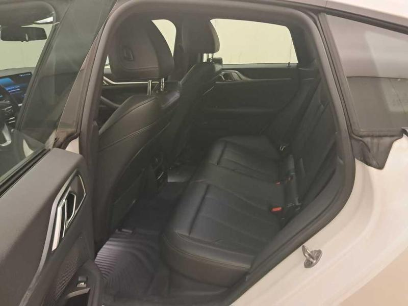 BMW i4 SCHUIFDAK - HIFI - LEDER - LED — photo 12
