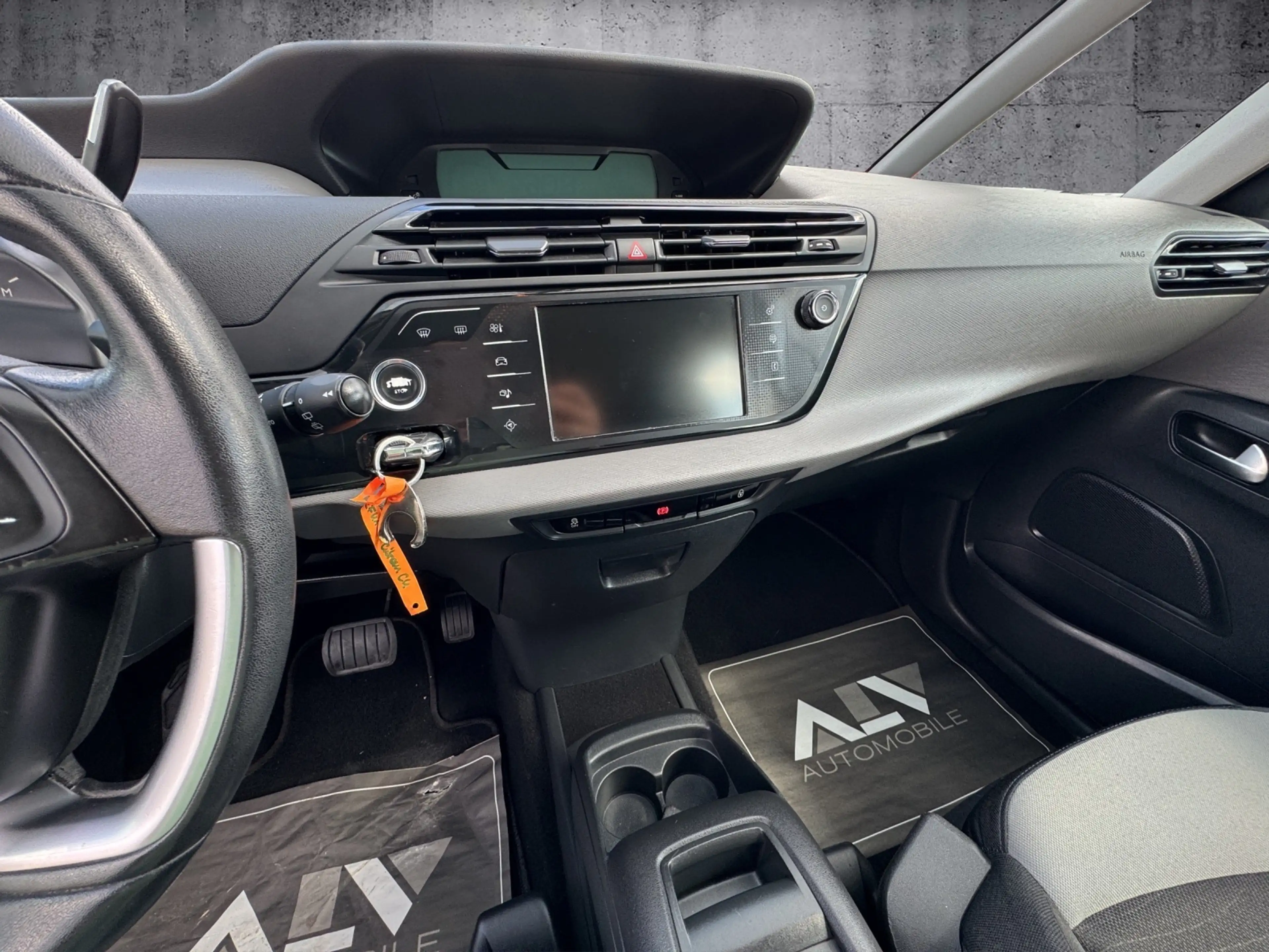 Citroen Grand C4 Picasso e-HDi 115 Automatik — photo 15