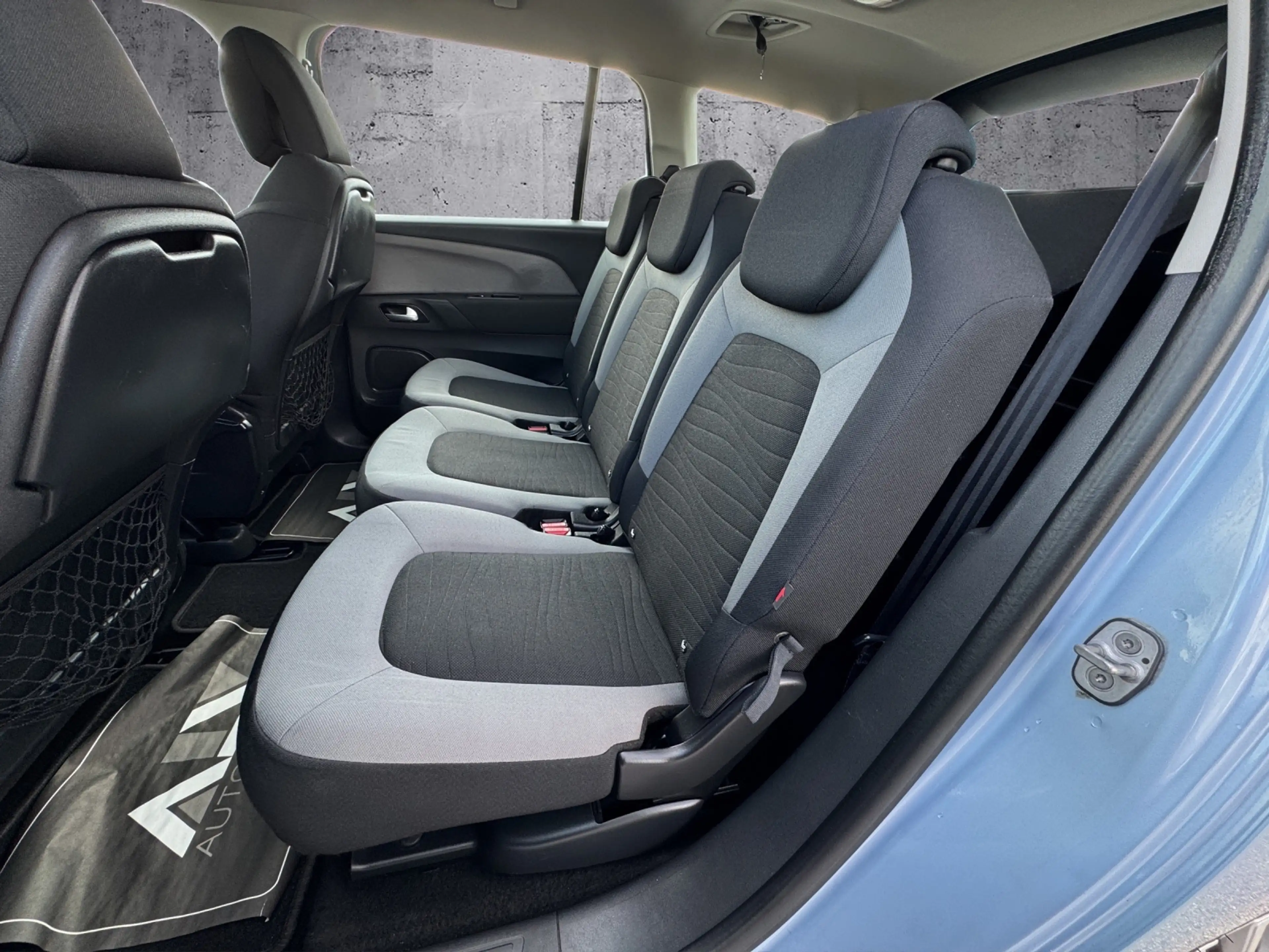 Citroen Grand C4 Picasso e-HDi 115 Automatik — photo 11