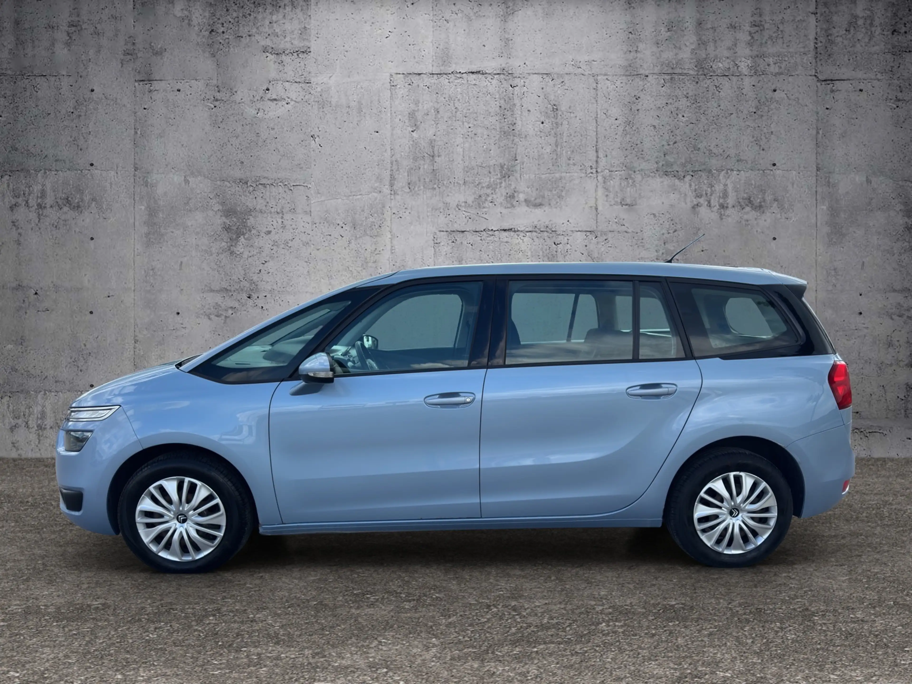 Citroen Grand C4 Picasso e-HDi 115 Automatik — photo 8