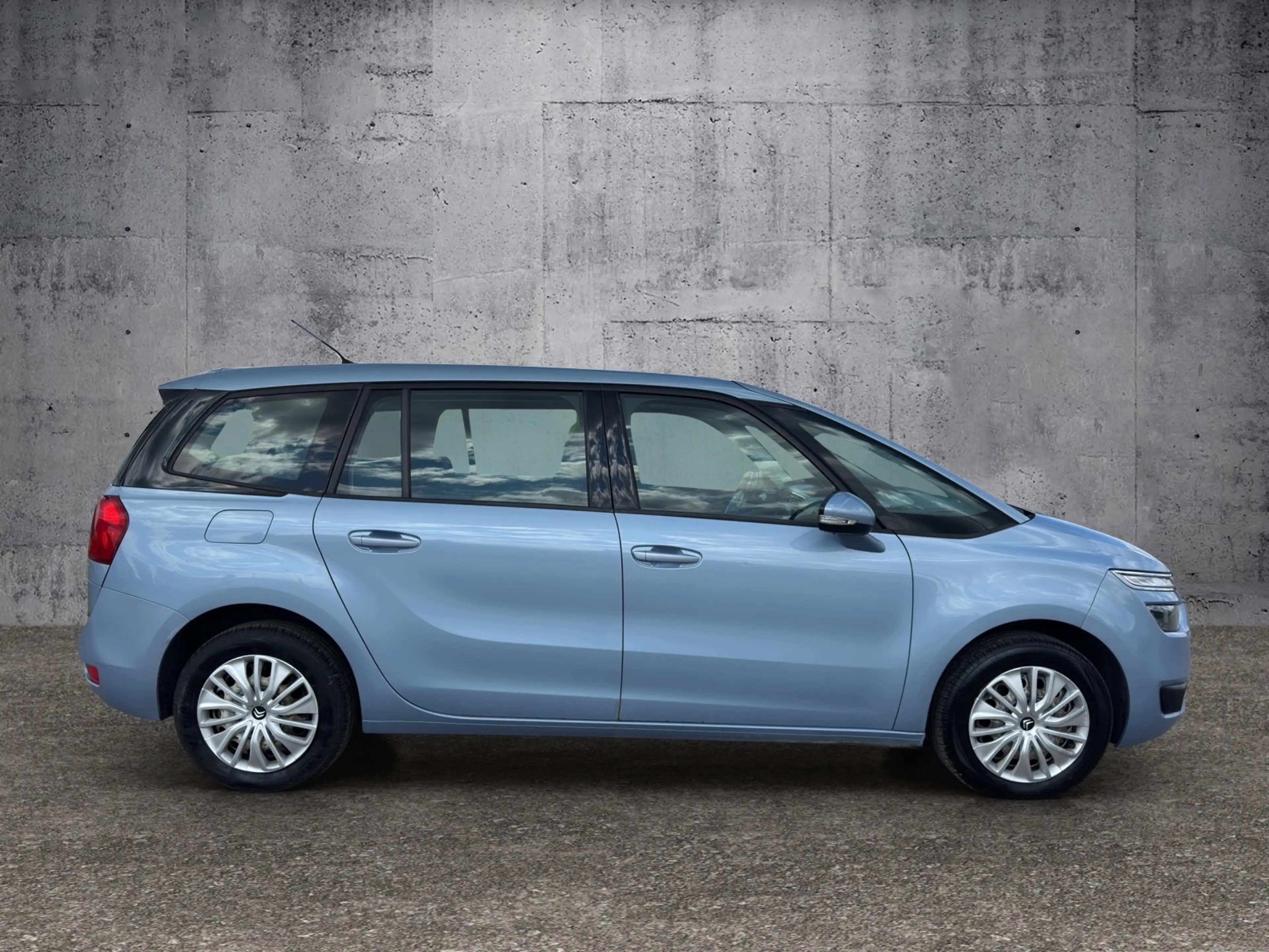 Citroen Grand C4 Picasso e-HDi 115 Automatik — photo 7