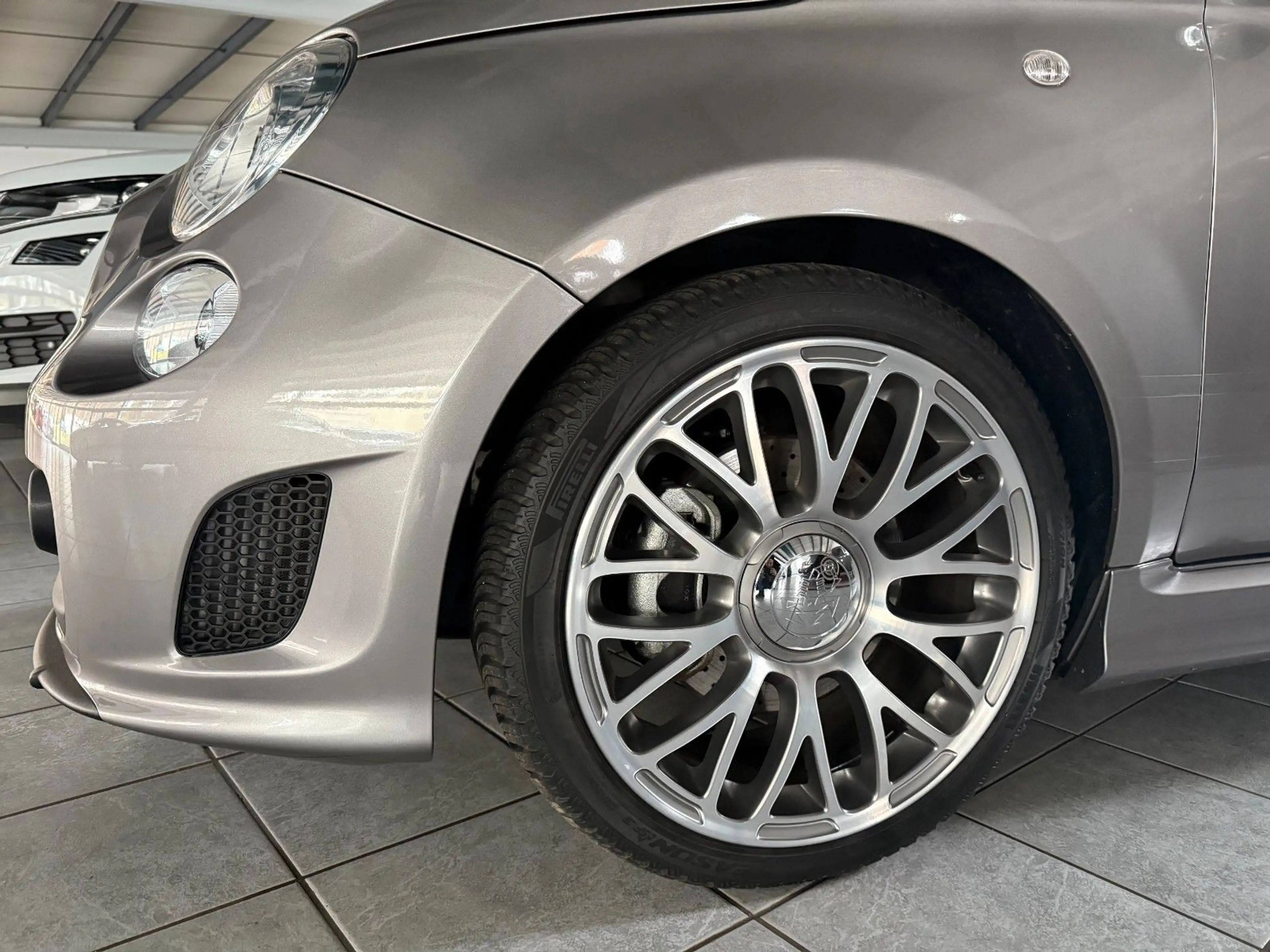 Abarth 500 Zerocento Nr. 40 von 100 — photo 5