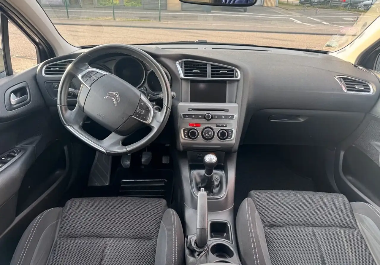 Citroen C4 Berline — photo 5