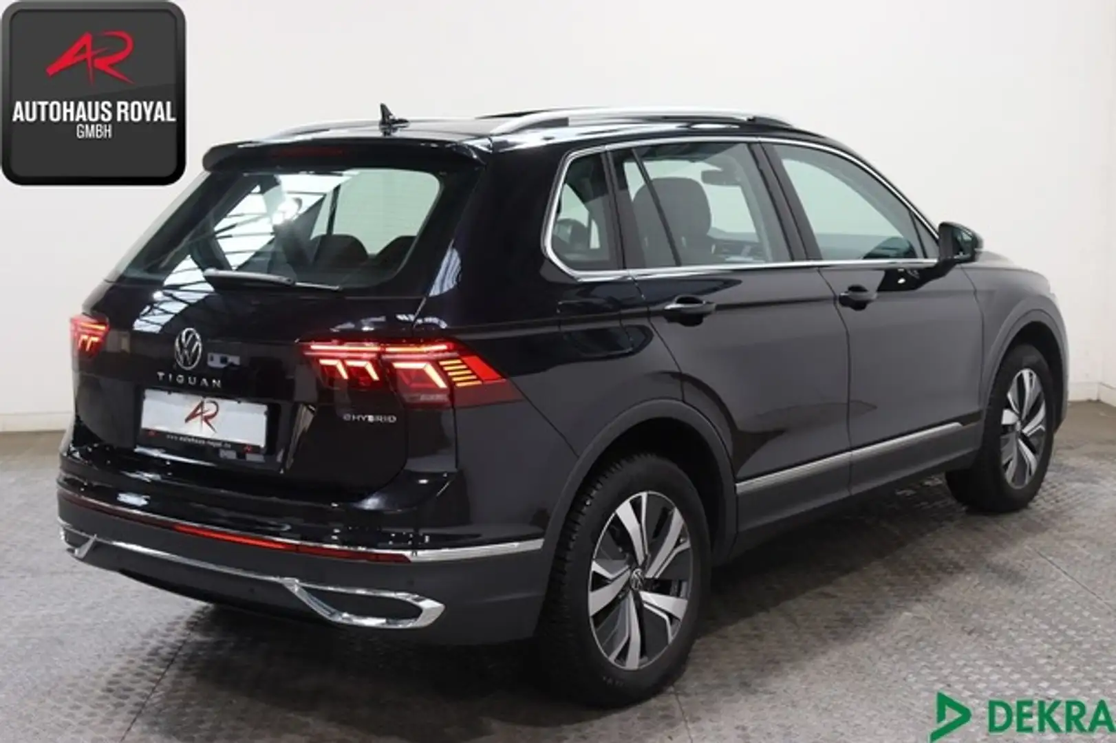 Volkswagen Tiguan 1.4 TSI eHybrid ELEGANCE MASSAGE,KEYLESS Schwarz - 2