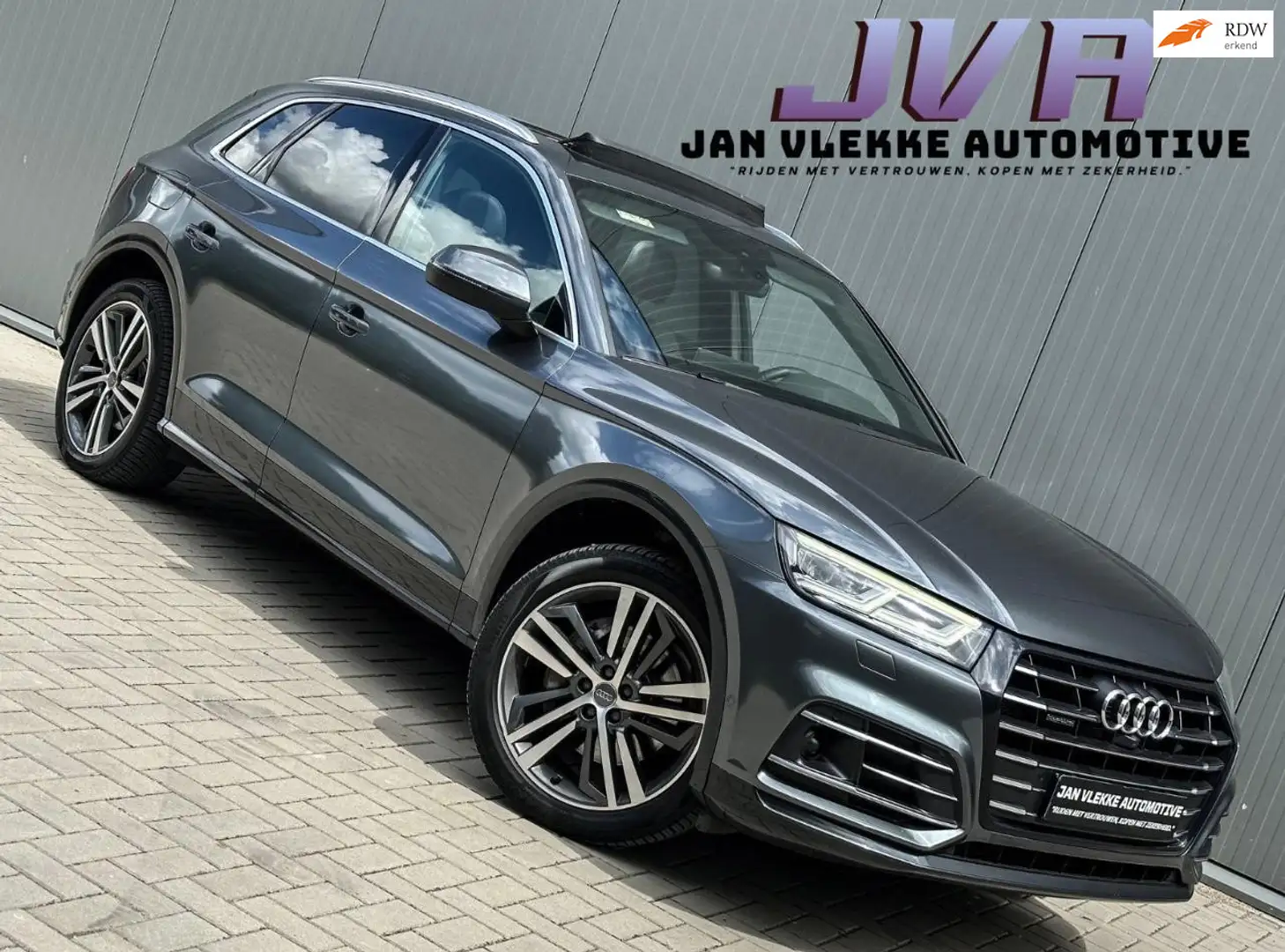 Audi Q5 55 TFSI e quattro Pano B&O RS Stoelen Grijs - 1