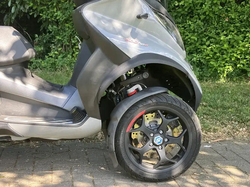 Piaggio MP3 500 - foto 5