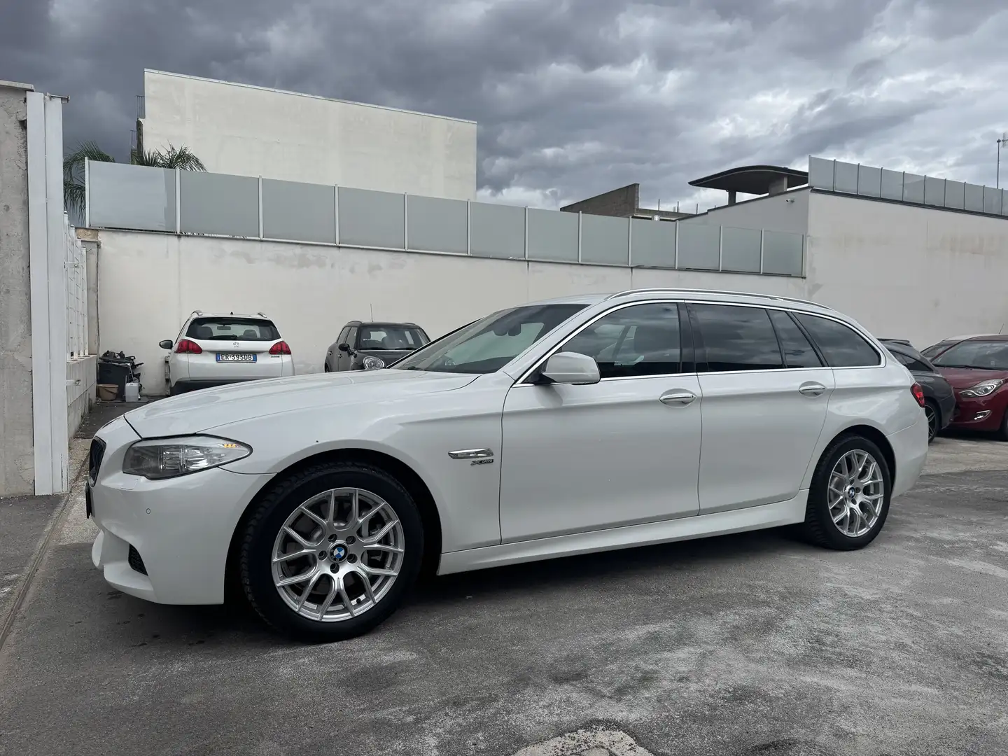 BMW 525 525d Touring xdrive Futura auto - 2