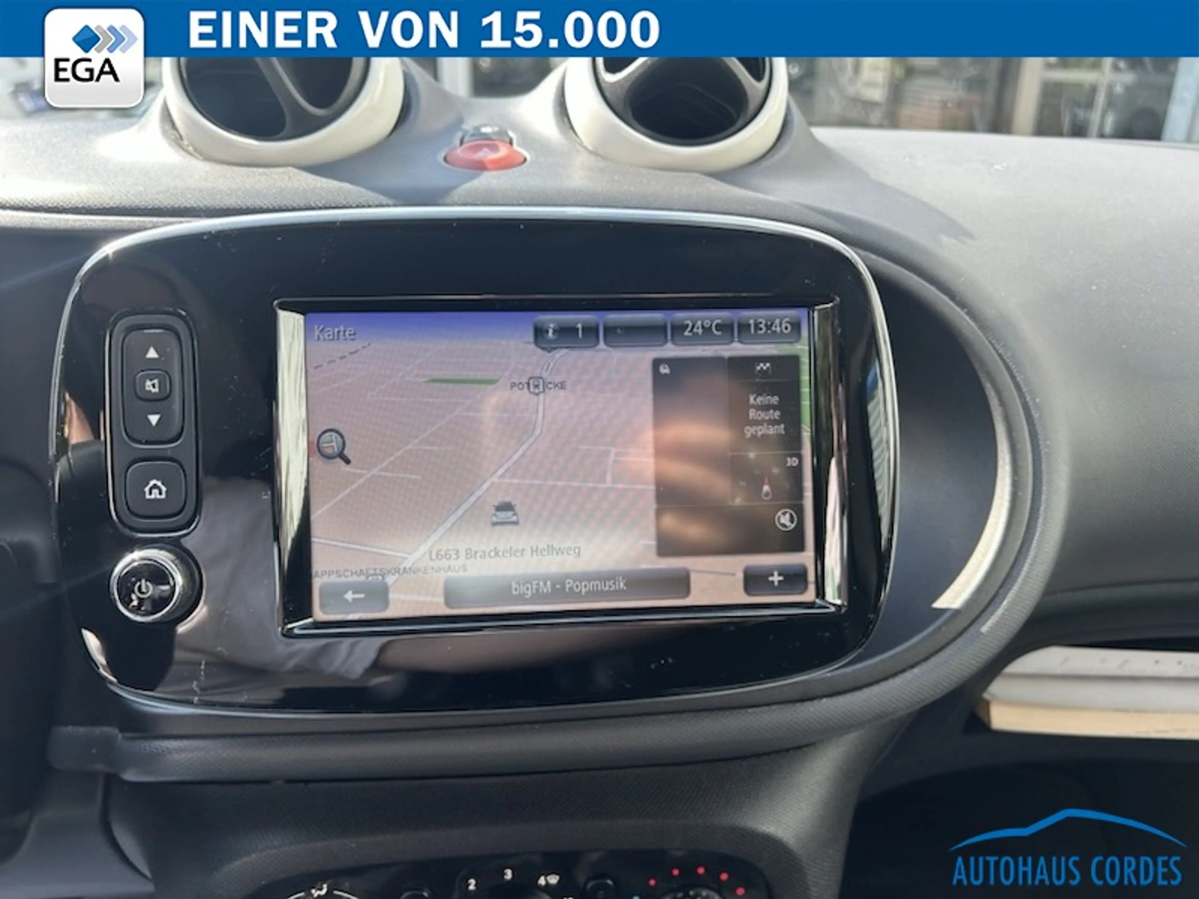 smart forTwo COUPE TWINAMIC KLIMA*PANORAMAD*LEDER*SHZG*NAVI — photo 14