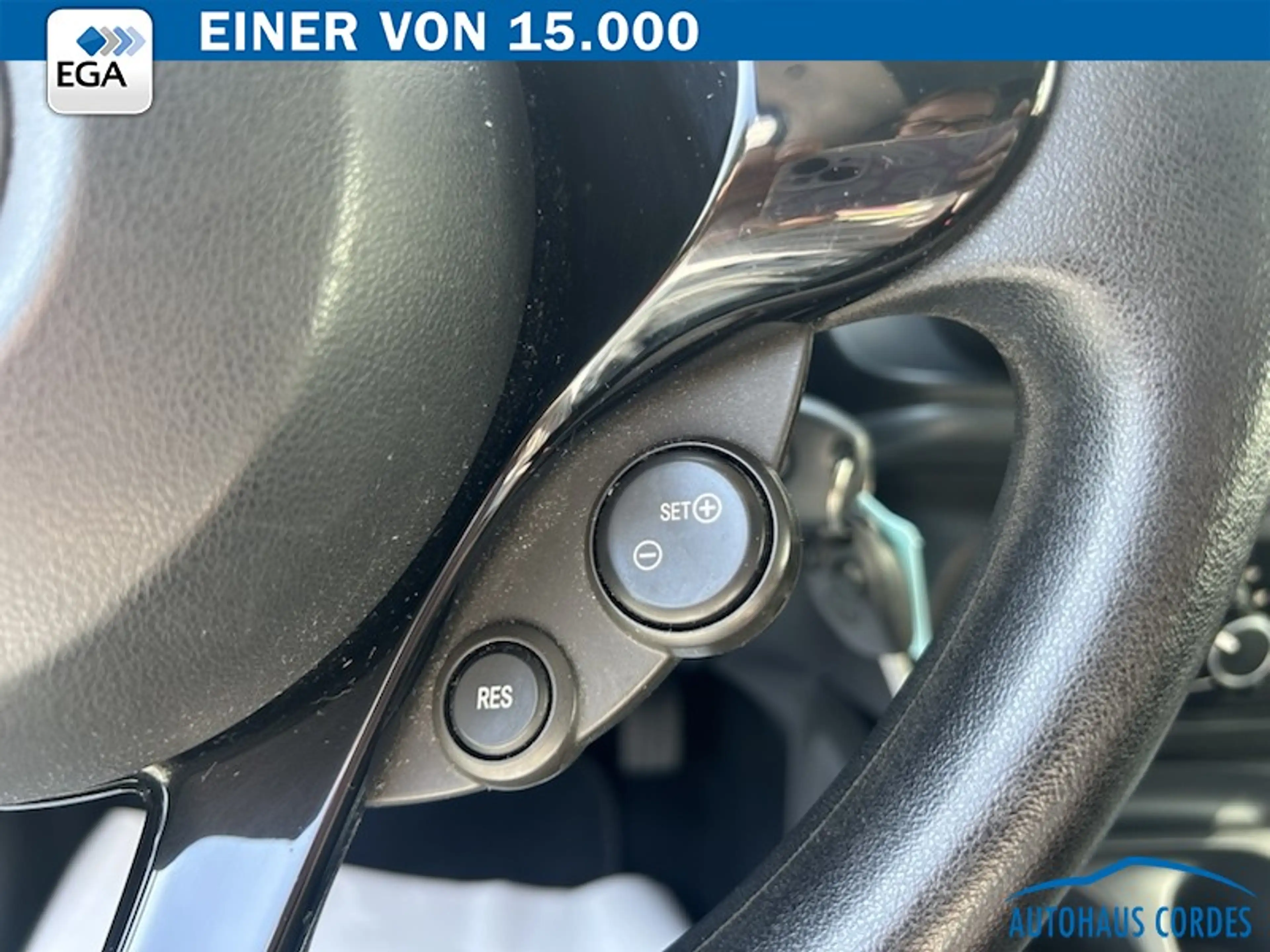 smart forTwo COUPE TWINAMIC KLIMA*PANORAMAD*LEDER*SHZG*NAVI — photo 10