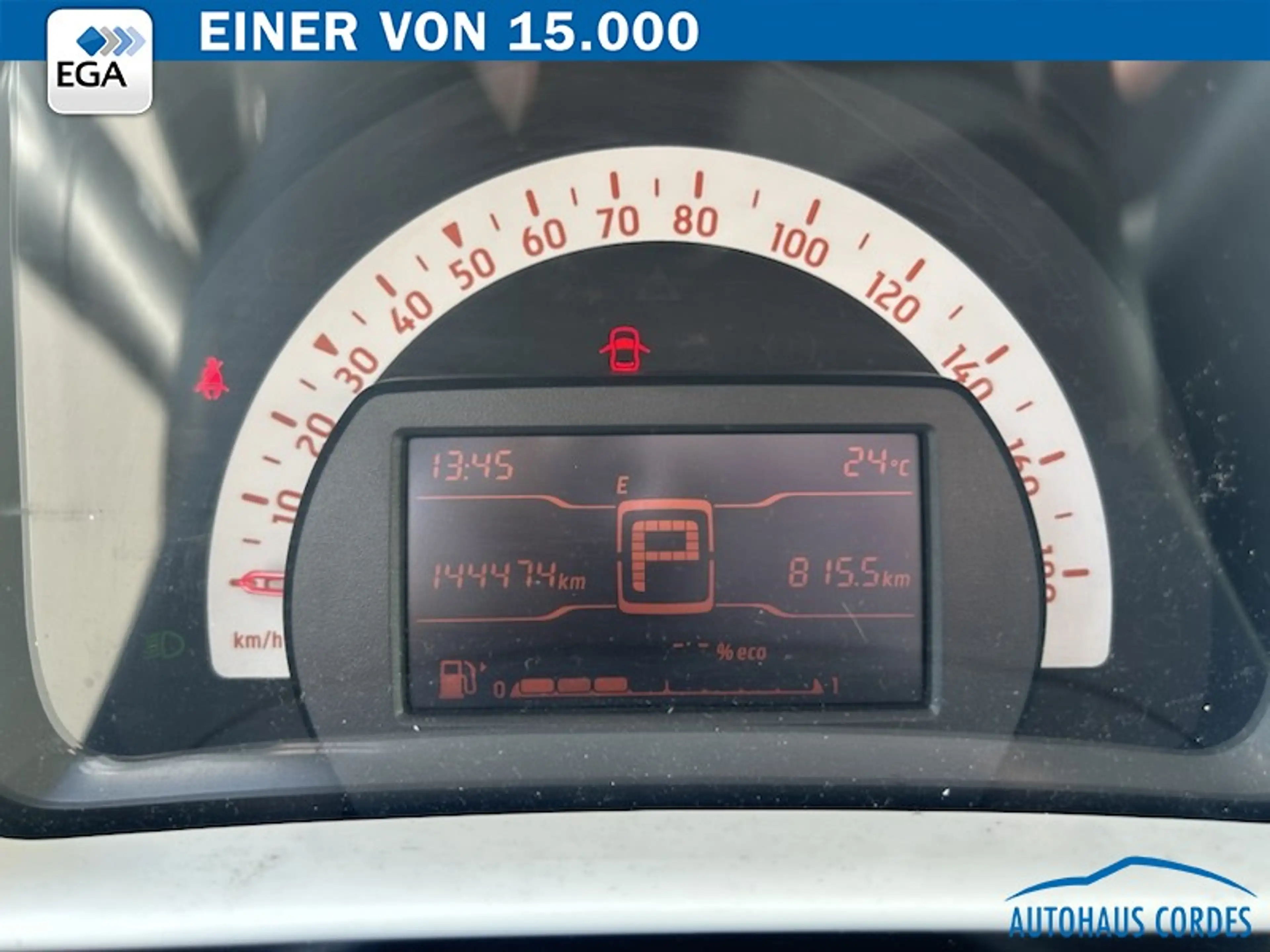 smart forTwo COUPE TWINAMIC KLIMA*PANORAMAD*LEDER*SHZG*NAVI — photo 11