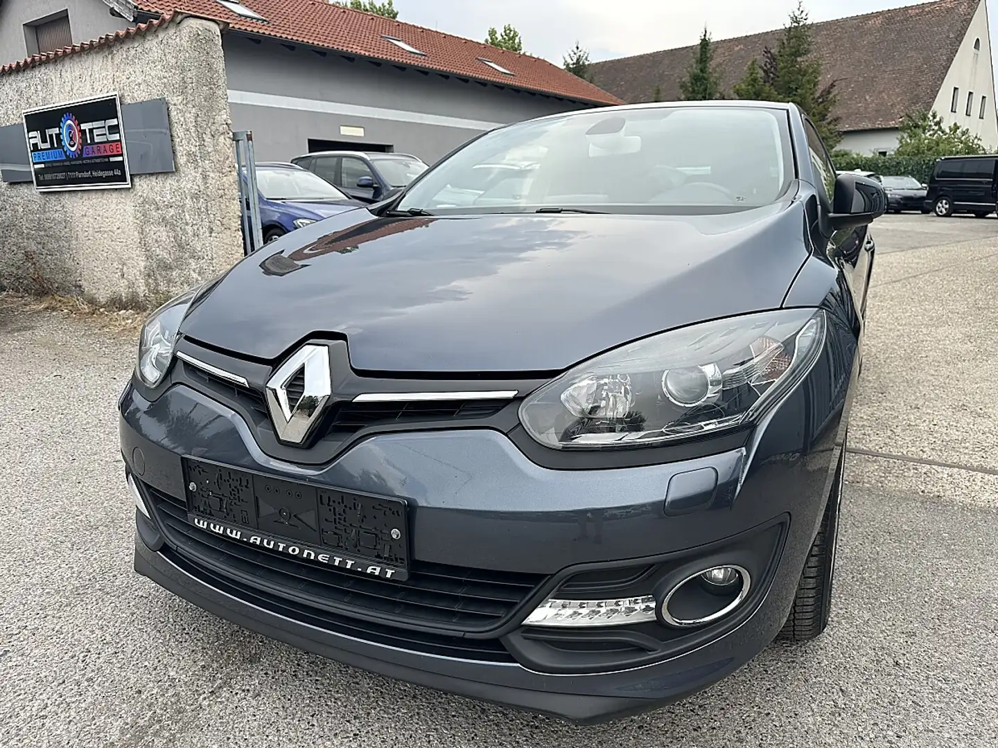 Renault Megane Mégane Emotion Grau - 1