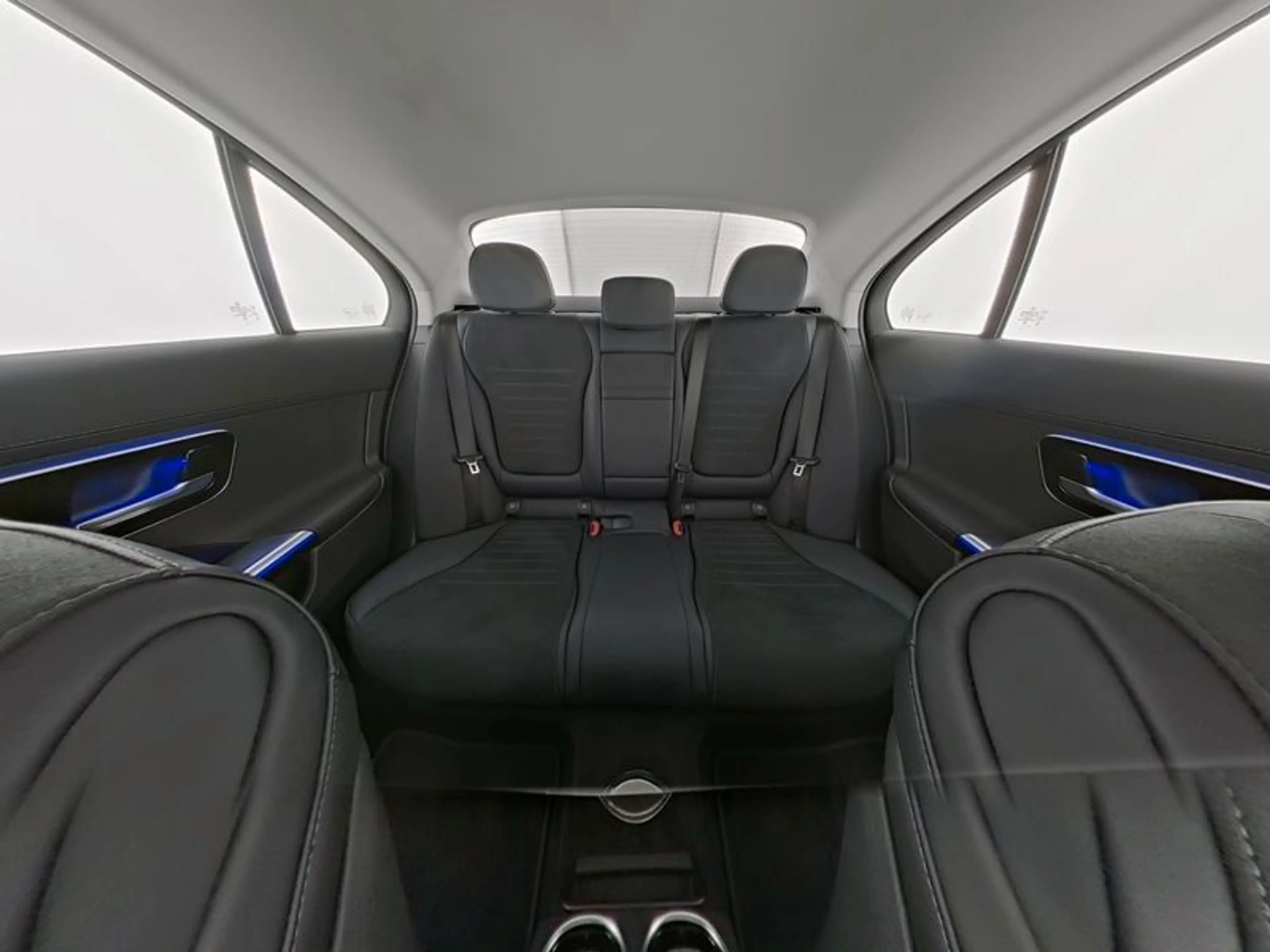 Mercedes-Benz C 180 MEMORY*AMBIENTE*KAMERA AMG Line Advanced + — photo 7