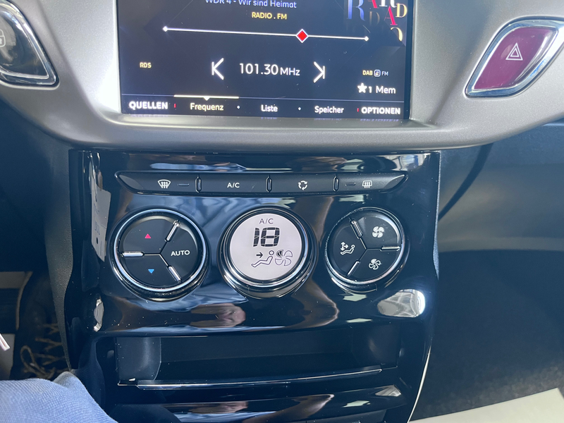 DS Automobiles DS 3 Automatik*S-Heft*1Hand* — photo 14