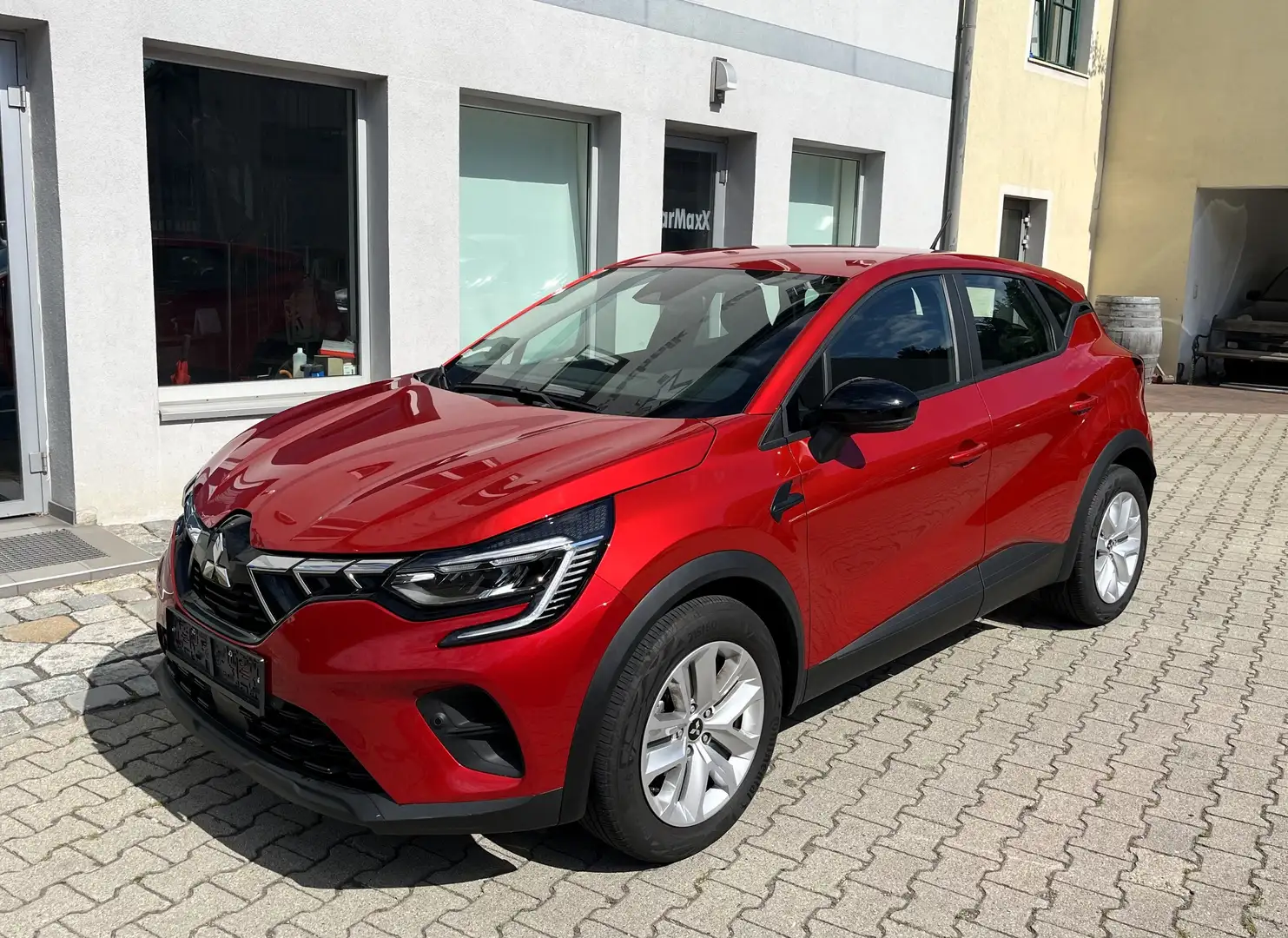 Mitsubishi ASX ASX Benzin Inform, Klima, Erstbesitz, Serviceheft Rot - 1
