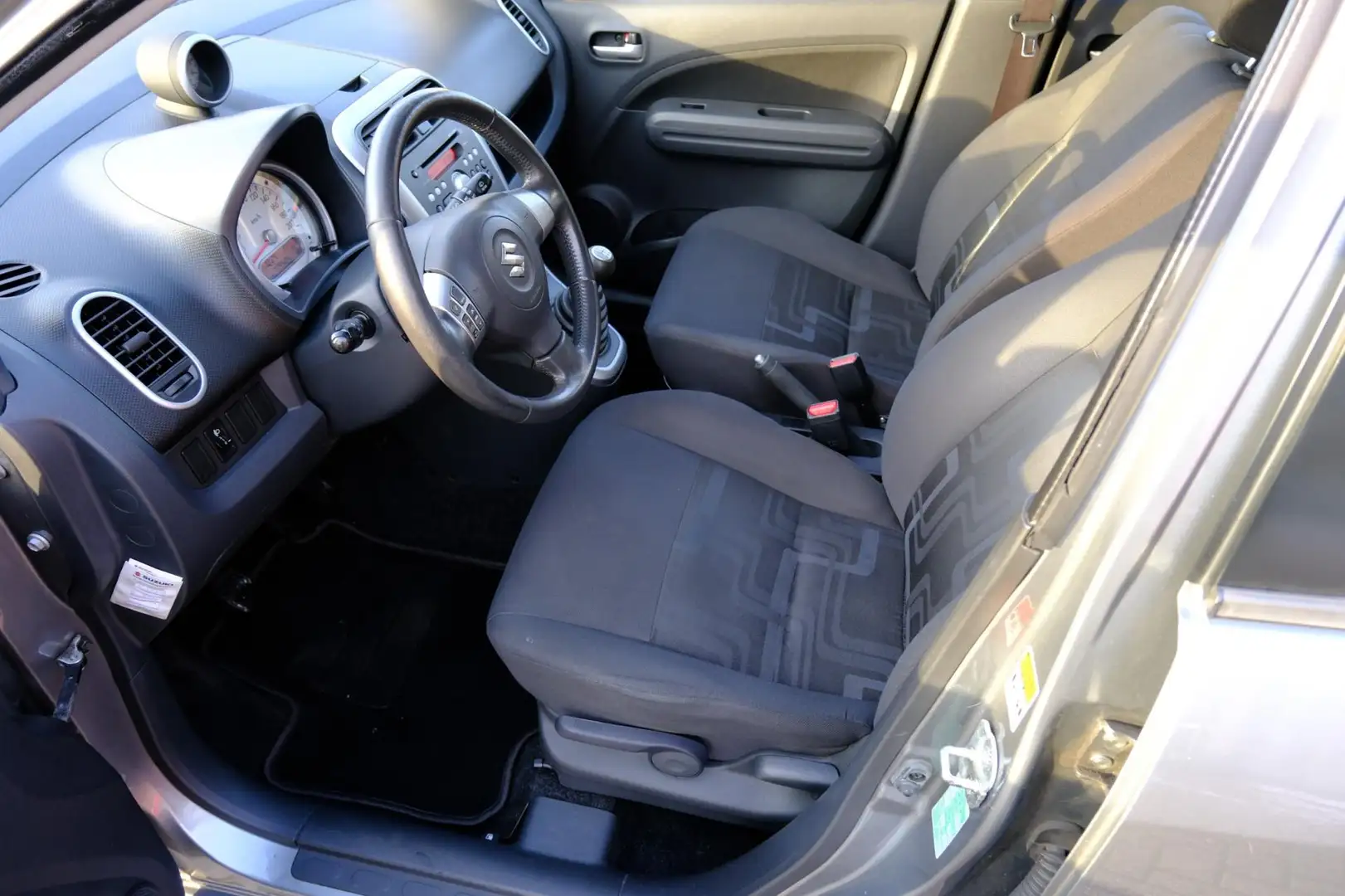 Suzuki Splash 1.0 VVT Comfort 5-drs Airco|1e Eigenaar! Gris - 2