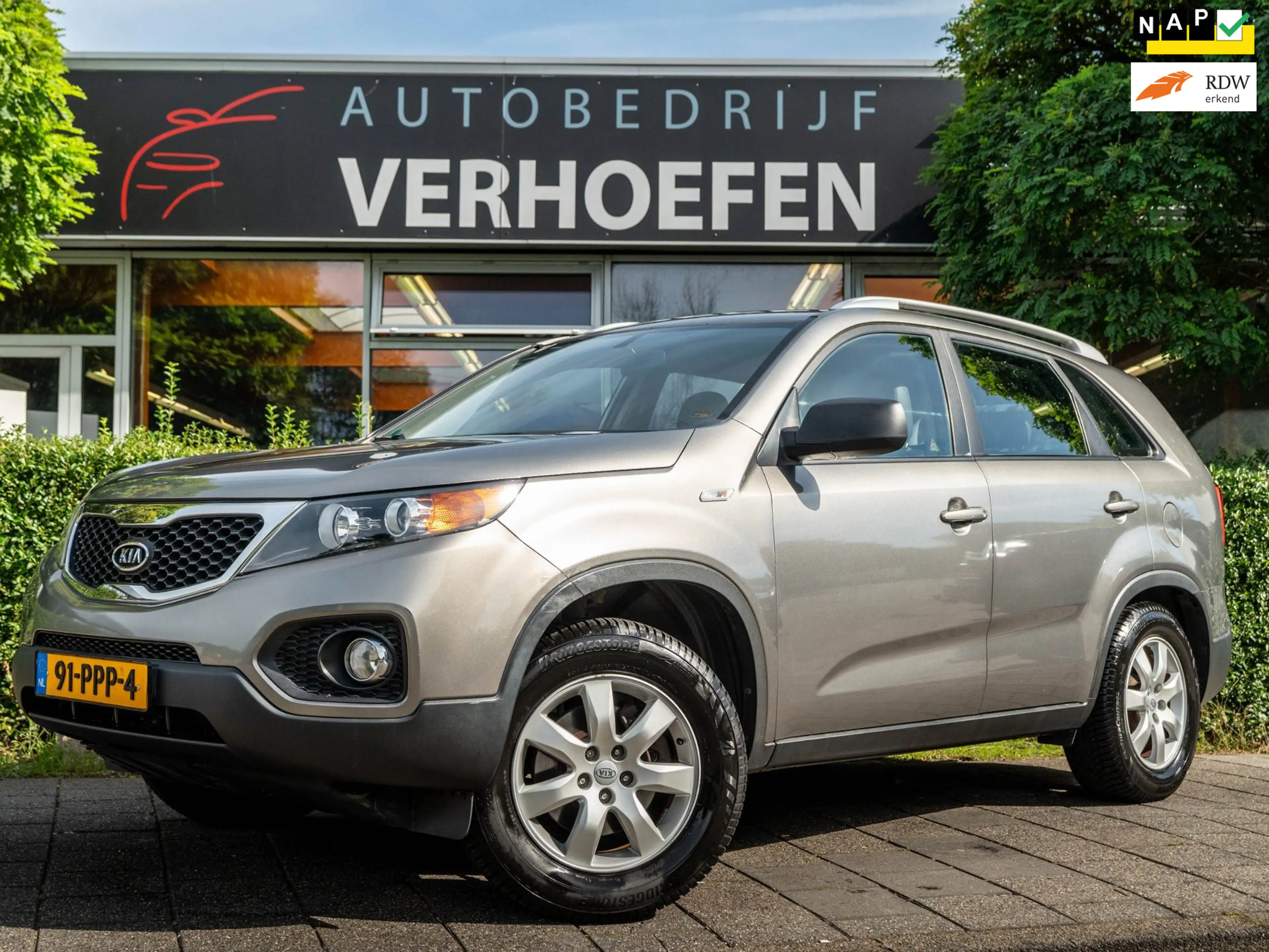 Kia Sorento 2.4 X-tra | NAVIGATIE | TREKHAAK | AIRCO | XENON |
