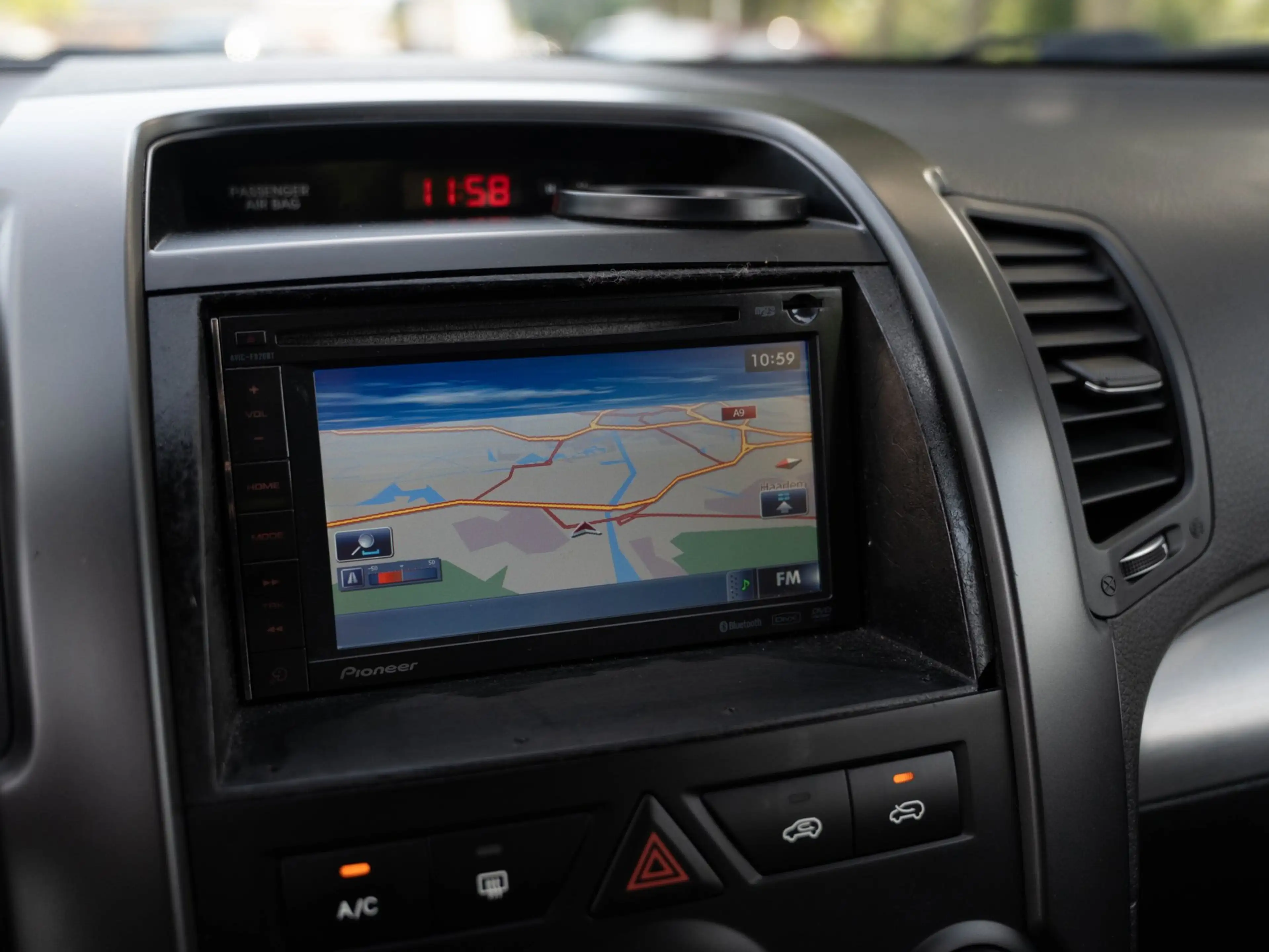 Kia Sorento 2.4 X-tra | NAVIGATIE | TREKHAAK | AIRCO | XENON | — photo 3