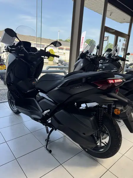 Yamaha X-Max 300 - foto 5