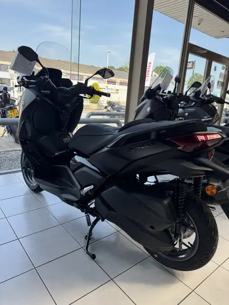 Yamaha X-Max 300 - foto 4