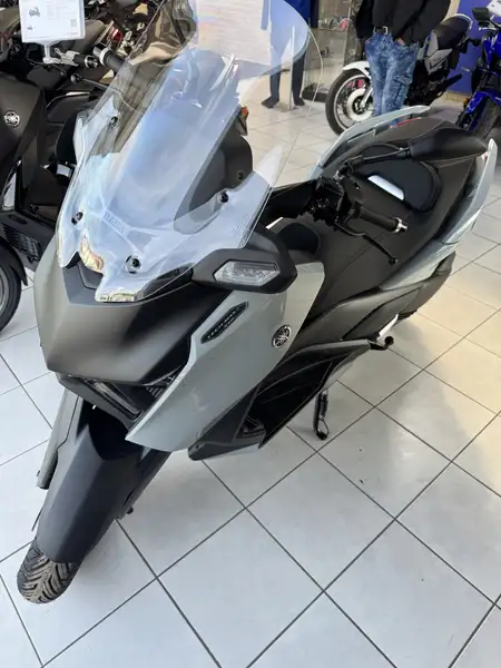 Yamaha X-Max 300 - foto 7