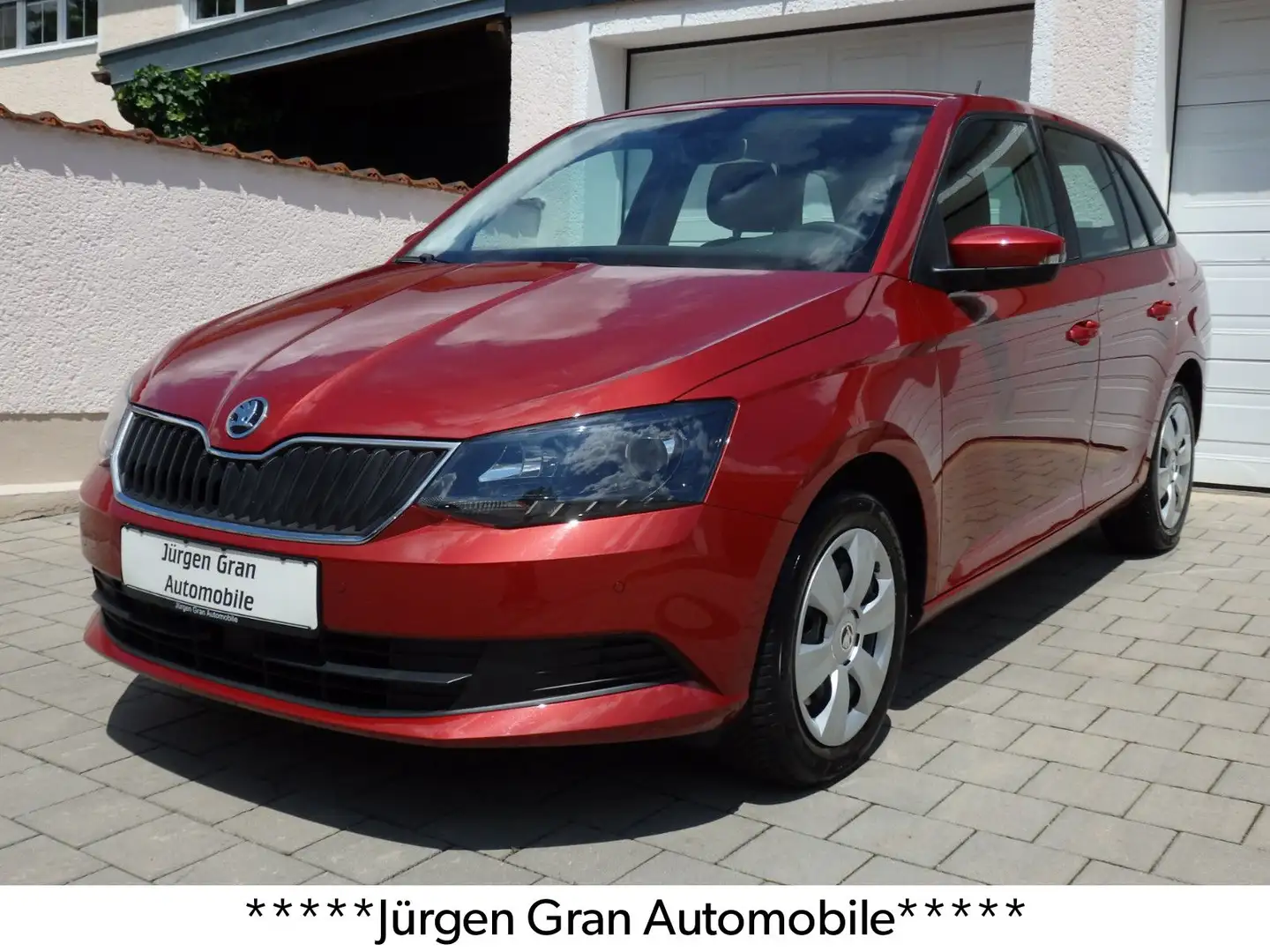 Skoda Fabia Kombi 1.2TSI Sitzhz Einparkh Klimaaut 1.Hd Red - 1