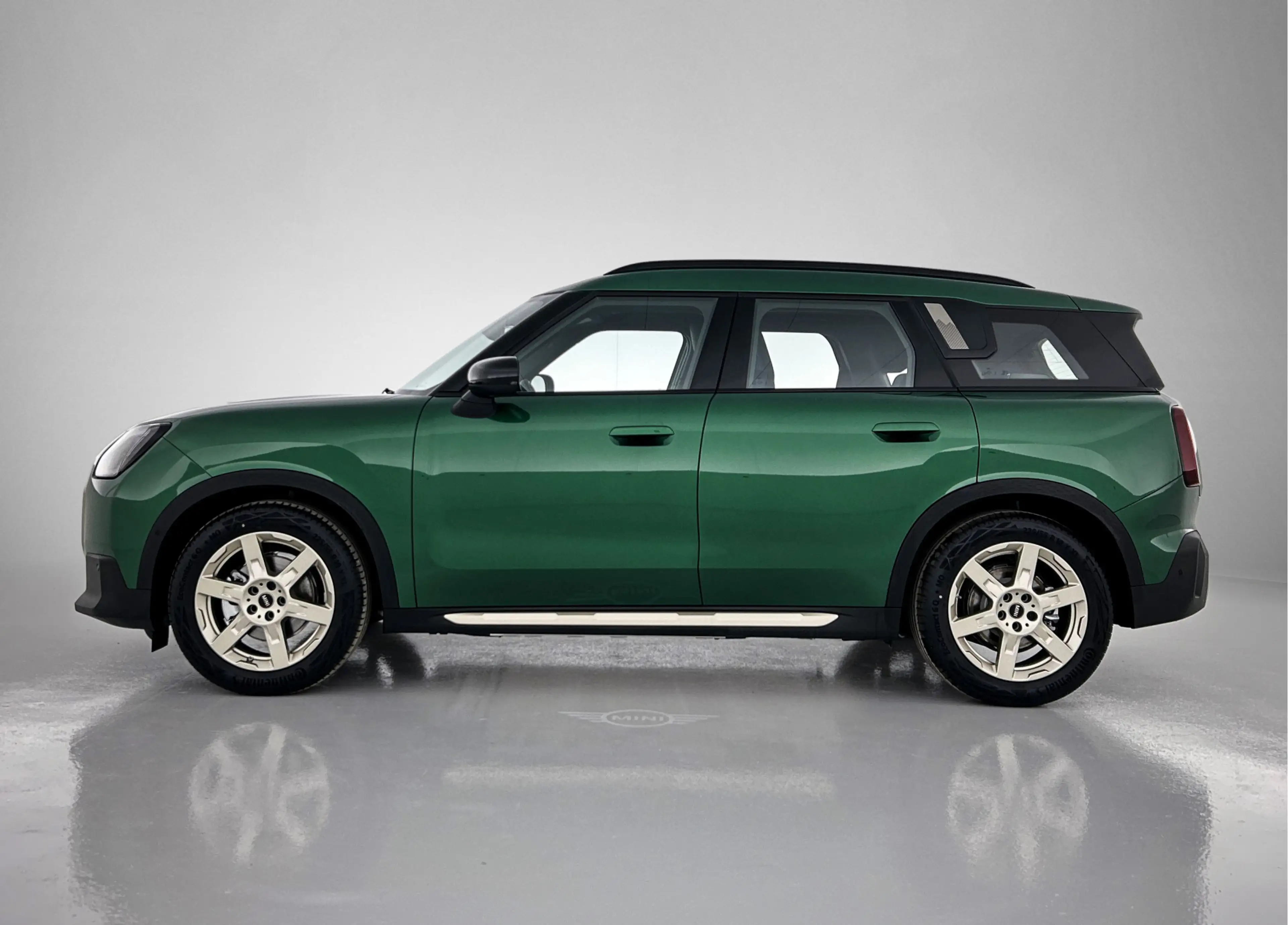 MINI Countryman E / Favoured / Pakket S / 18" Asteroid Spoke vibrant — photo 5