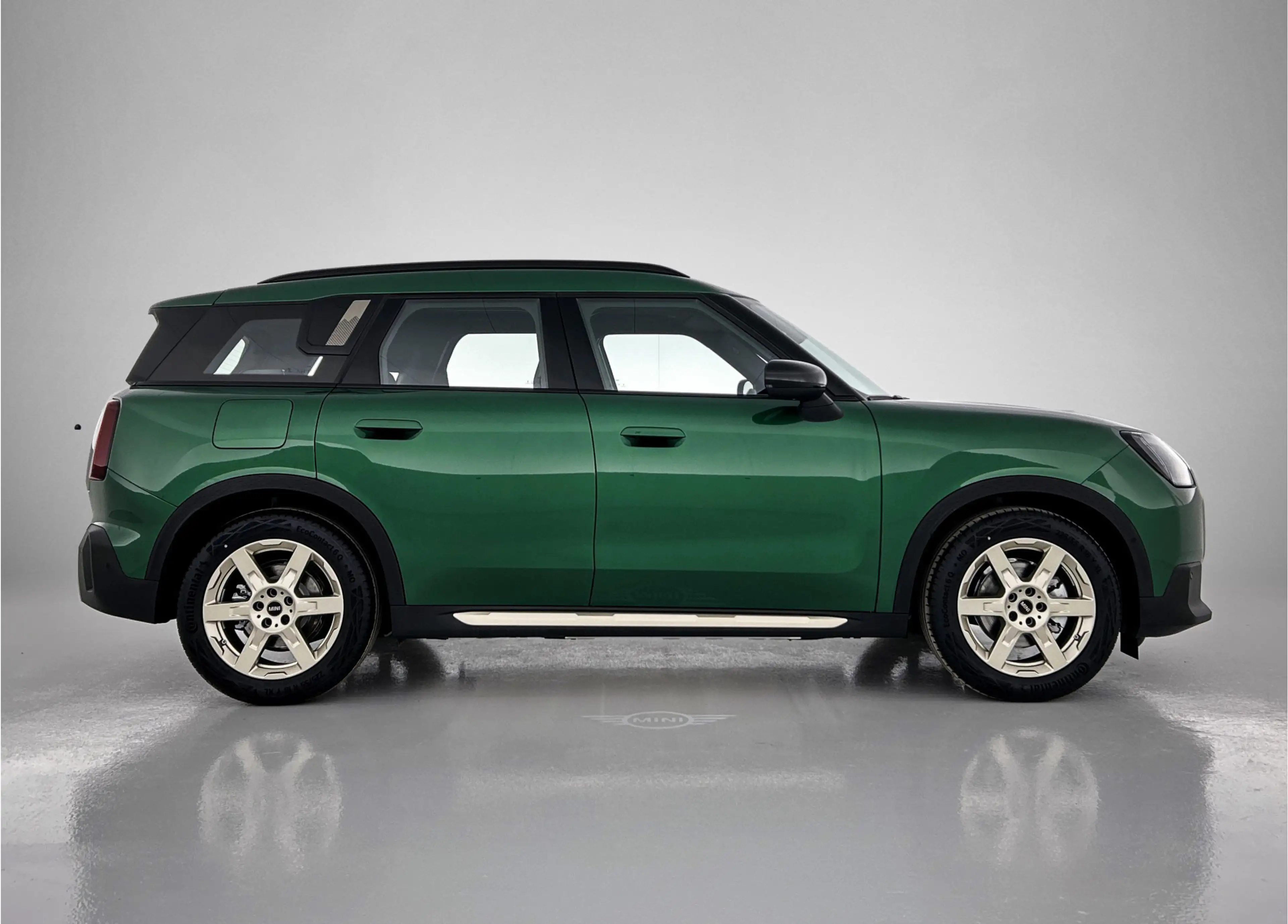 MINI Countryman E / Favoured / Pakket S / 18" Asteroid Spoke vibrant — photo 6