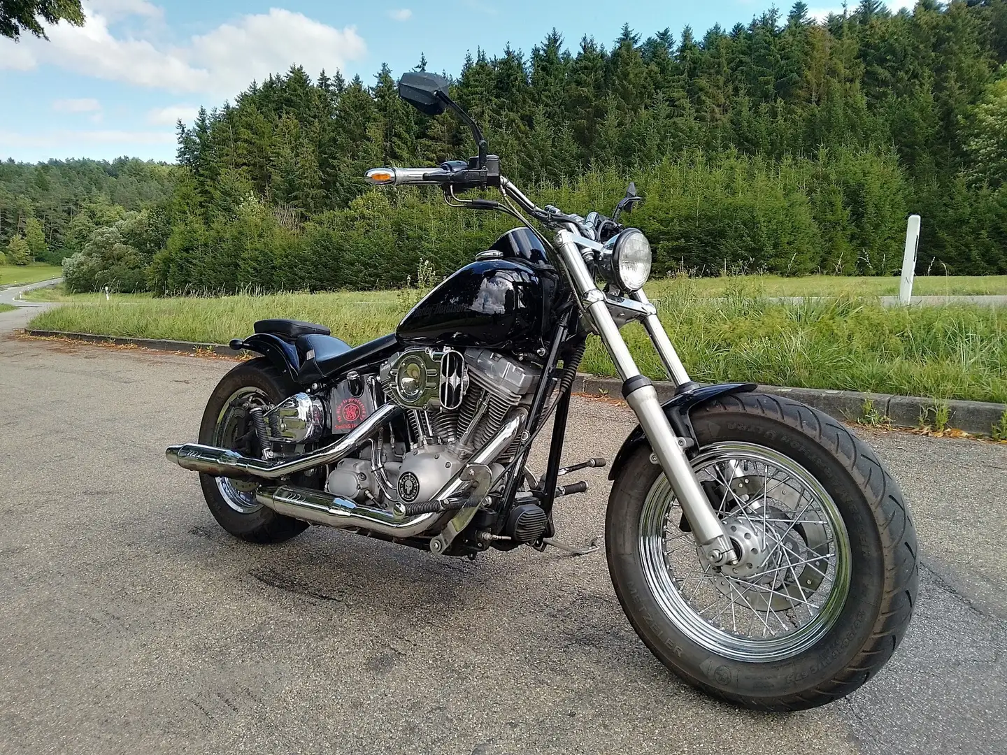 Harley-Davidson Softail Noir - 1