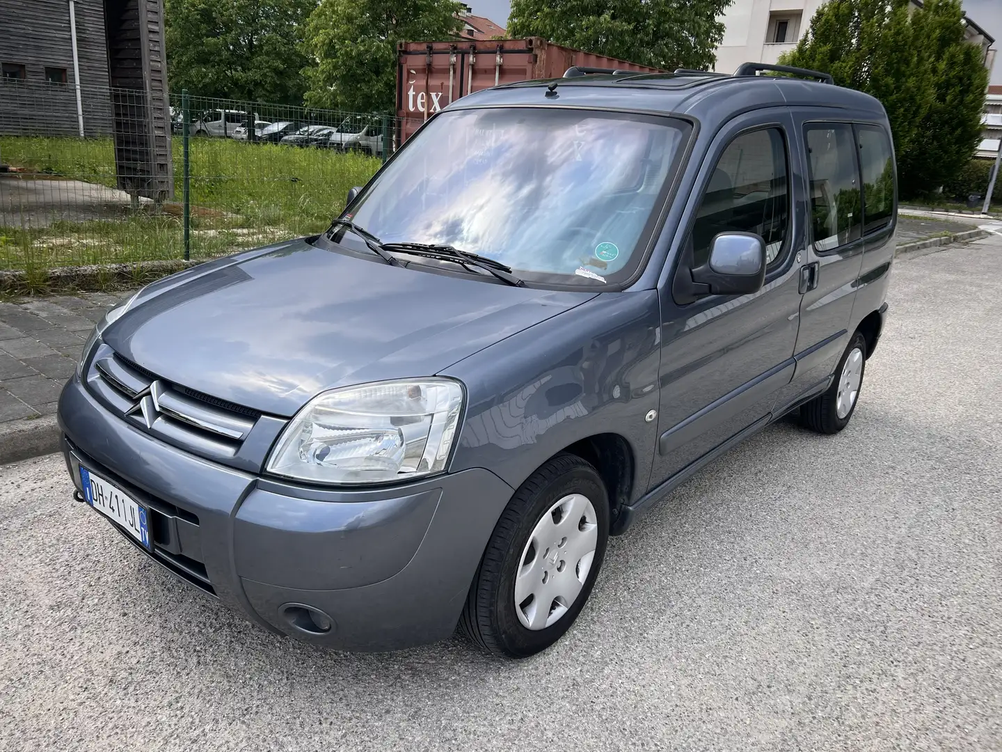 Citroen Berlingo Berlingo 1.6 hdi Agatha Ruiz De La Prada 75cv Grigio - 1