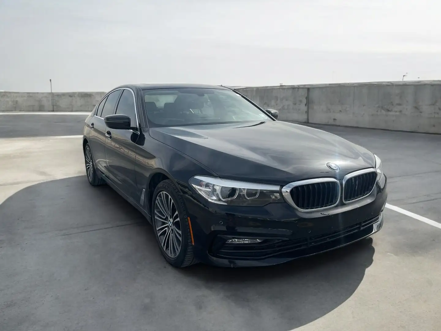 BMW 530 BMW 530i sport line Nero - 1