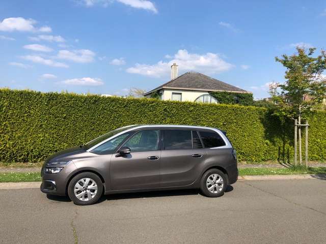 Imagine Citroen Grand C4 Picasso e-HDi 115 ETG6 Seduction