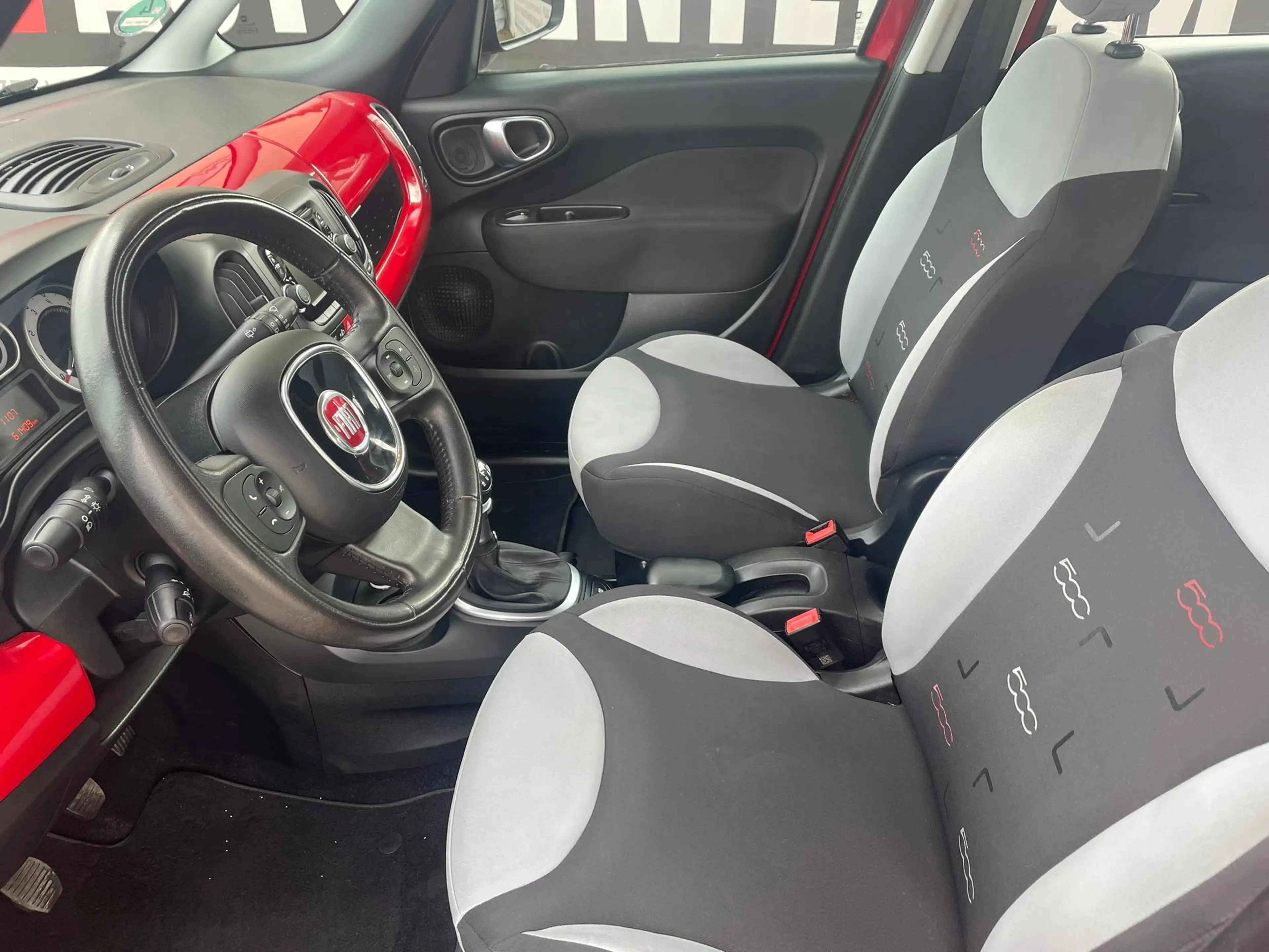 Fiat 500L Pop Star — photo 8