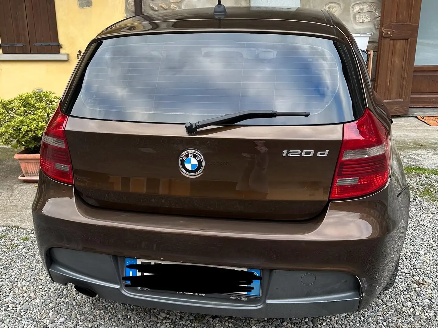 BMW 120 Serie 1 E/81-87120d 3p Attiva dpf Marrone - 1
