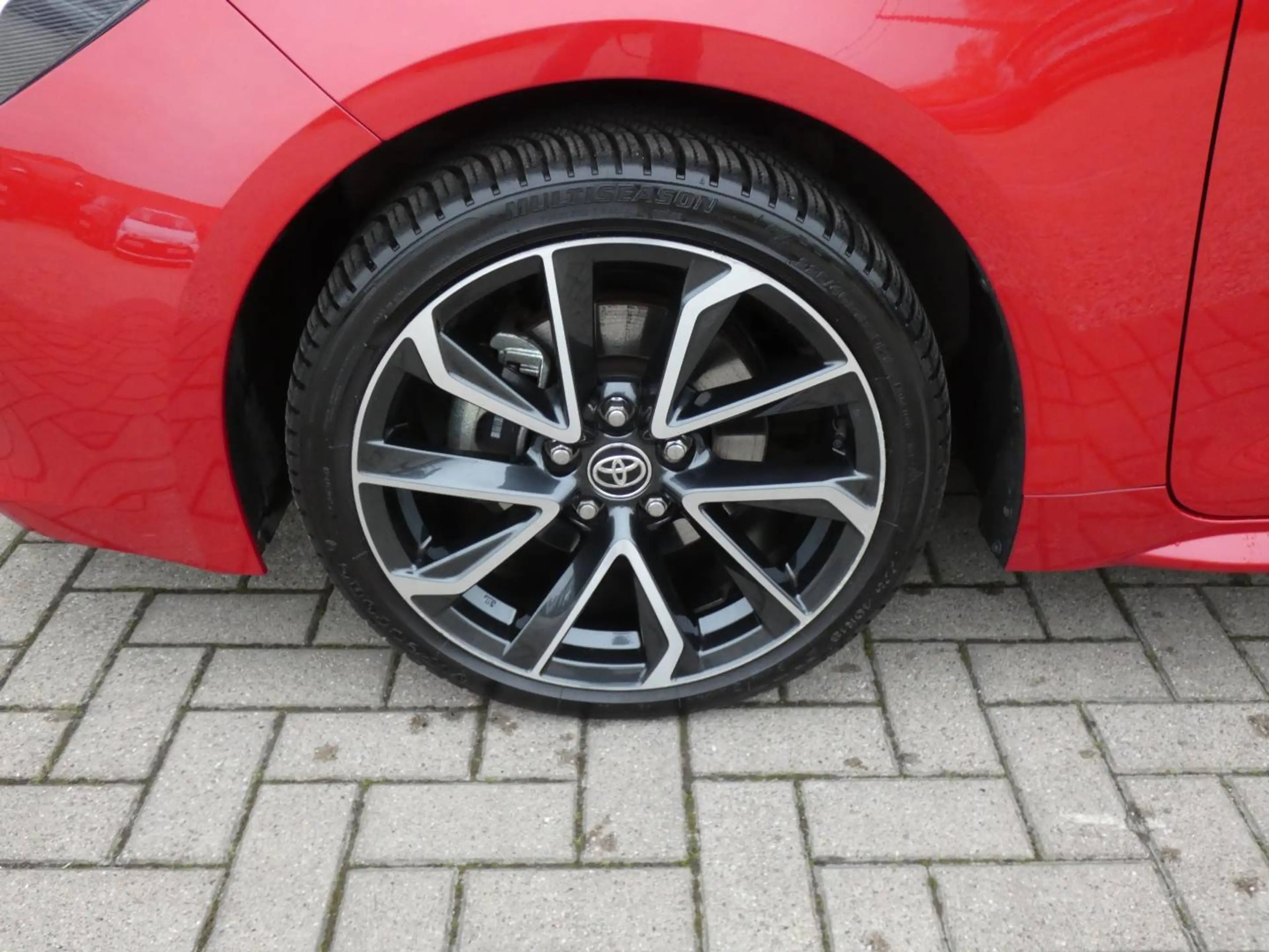 Toyota Corolla 2.0 Hybrid 196pk Premium +ZWART LEDER +Trekhaak +Sportzetels +Dodehoek +Elektrische koffer — photo 5