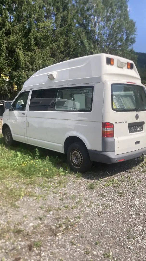 Volkswagen T5 Ex Rettung - 1