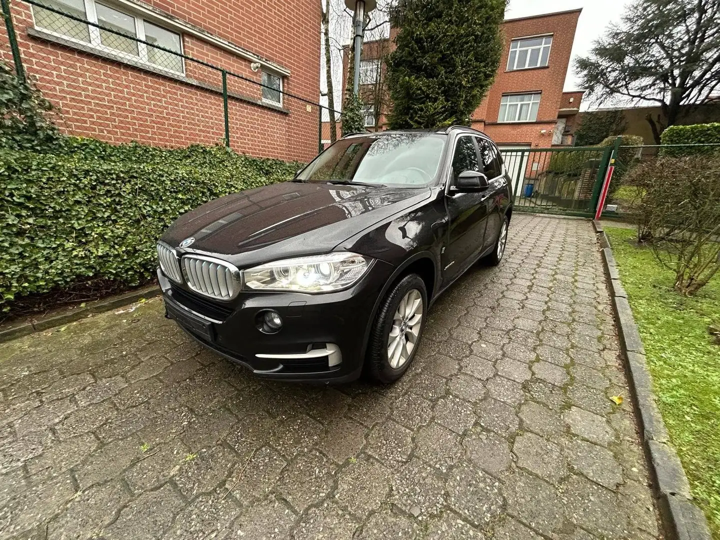 BMW X5 X5 PHEV xDrive40e Aut. Schwarz - 2