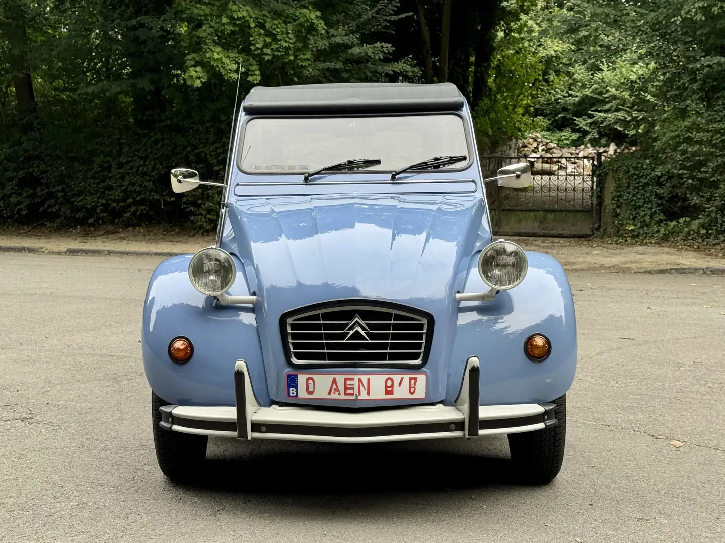 Citroen 2CV Club Bleu - 2