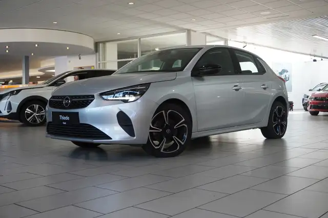Opel Corsa view 3