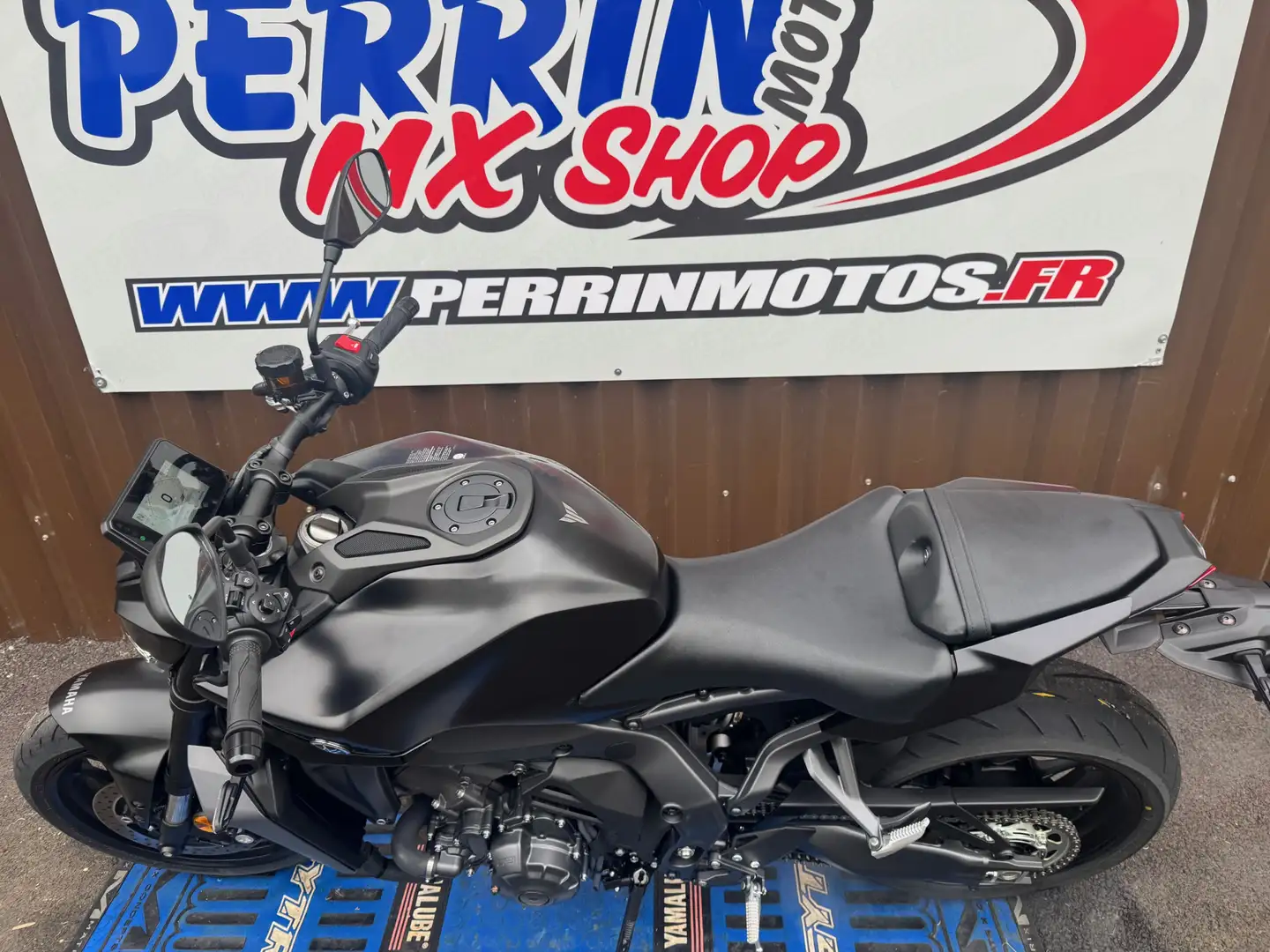 Yamaha MT-09 Noir - 2