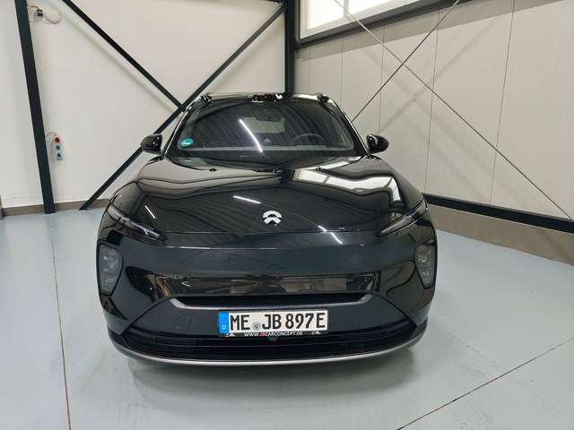 NIO EL8 Executive 100kWh 22" AHK Premium NOMI BaaS